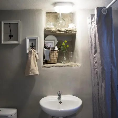 Apartment Traditional *